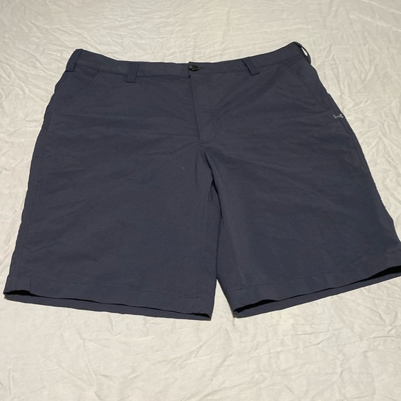 Under Armour men’s flat front shorts size 38 - Picture 1 of 7